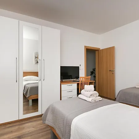 M Apartament Zadar